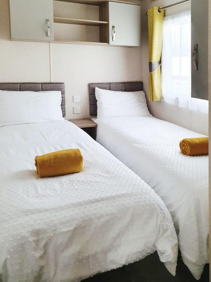 Nightingale Hotel South Cerney Bagian luar foto